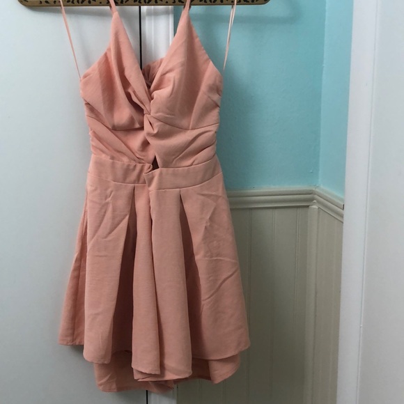 Peach Keyhole Open Back Romper - Picture 2 of 3